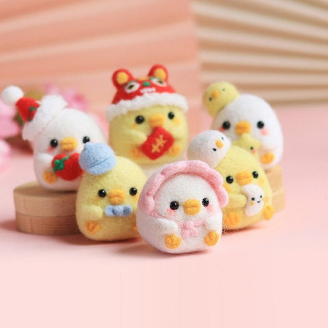 Duck with Blue Cap - Felt Painting Kit