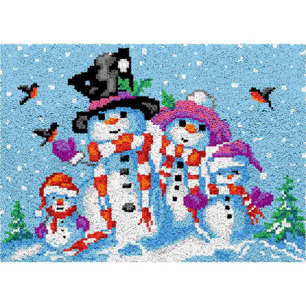 Happy Snow Family - (33x23in - 85x60cm) - DIY Latch Hook Kit