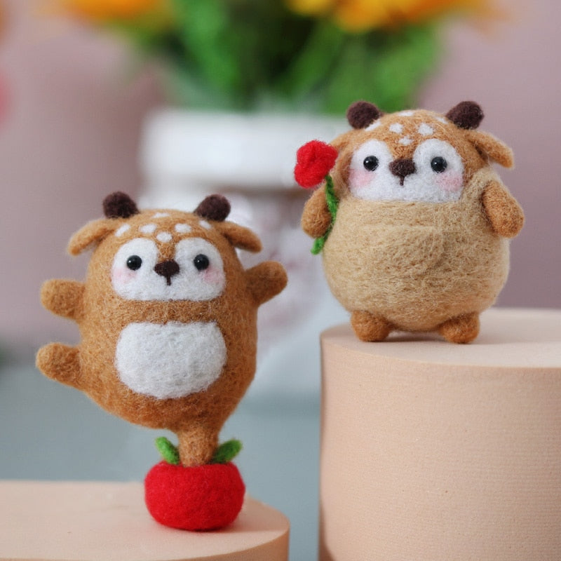 Deer with Tomato - DIY Felt Painting Kit