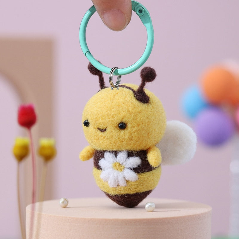 Bee - DIY Felt Painting Kit