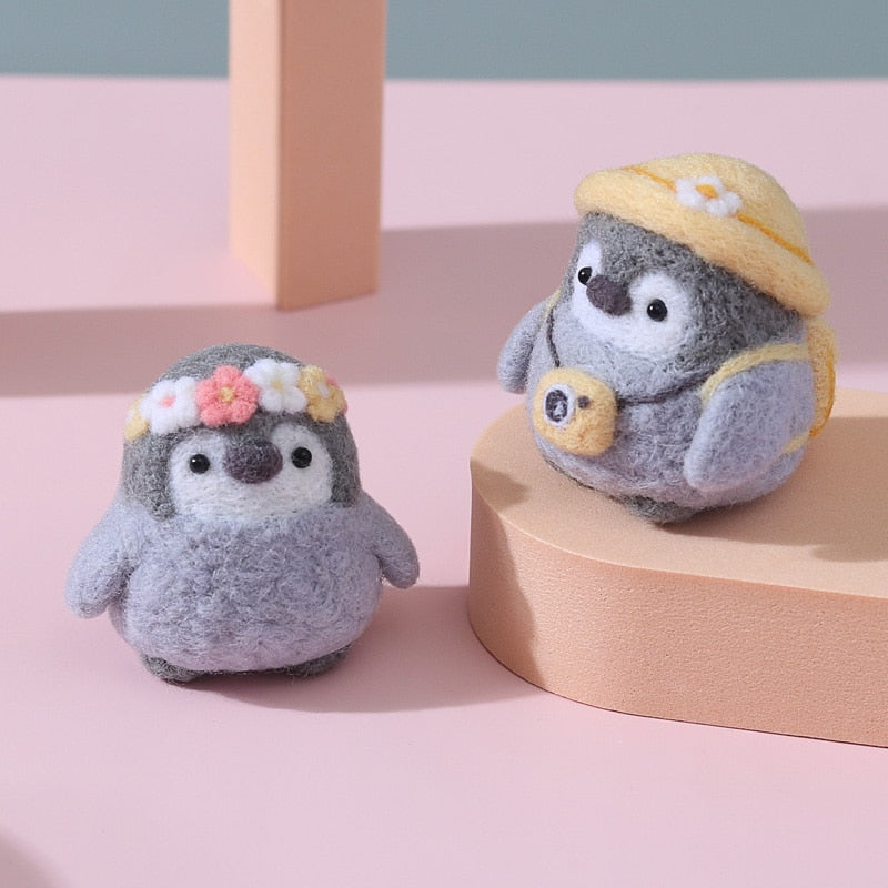 Yellow Hat Penguin - DIY Felt Painting Kit