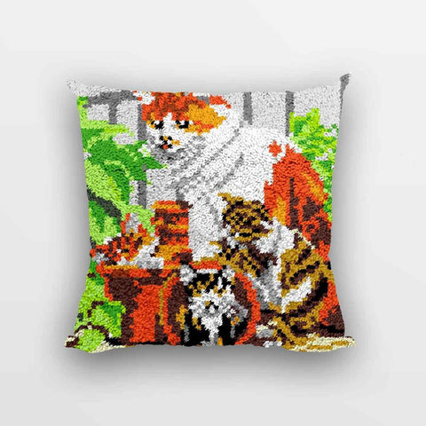 Cat Family Pillowcase - (17x17in - 43x43cm) - DIY Latch Hook Kit