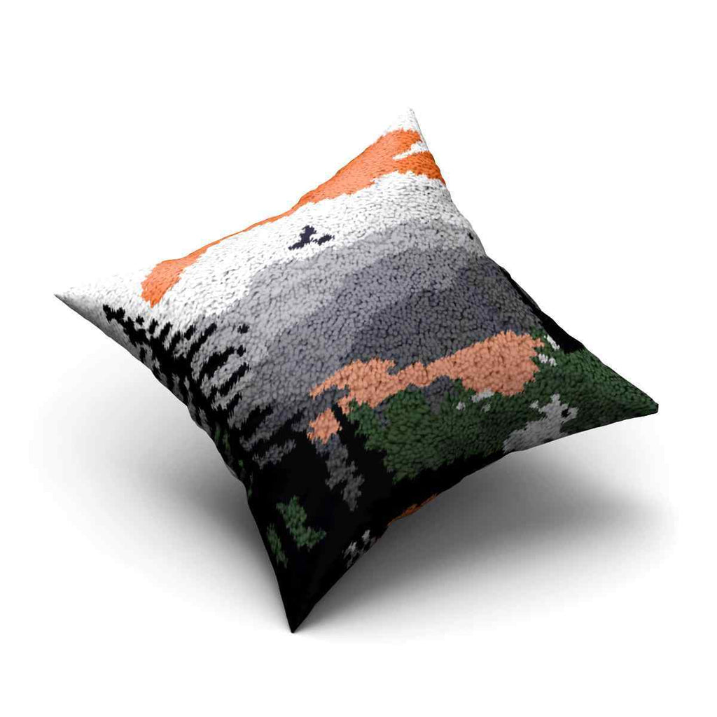 Gray Sunset Pillowcase - (17x17in - 43x43cm) - DIY Latch Hook Kit