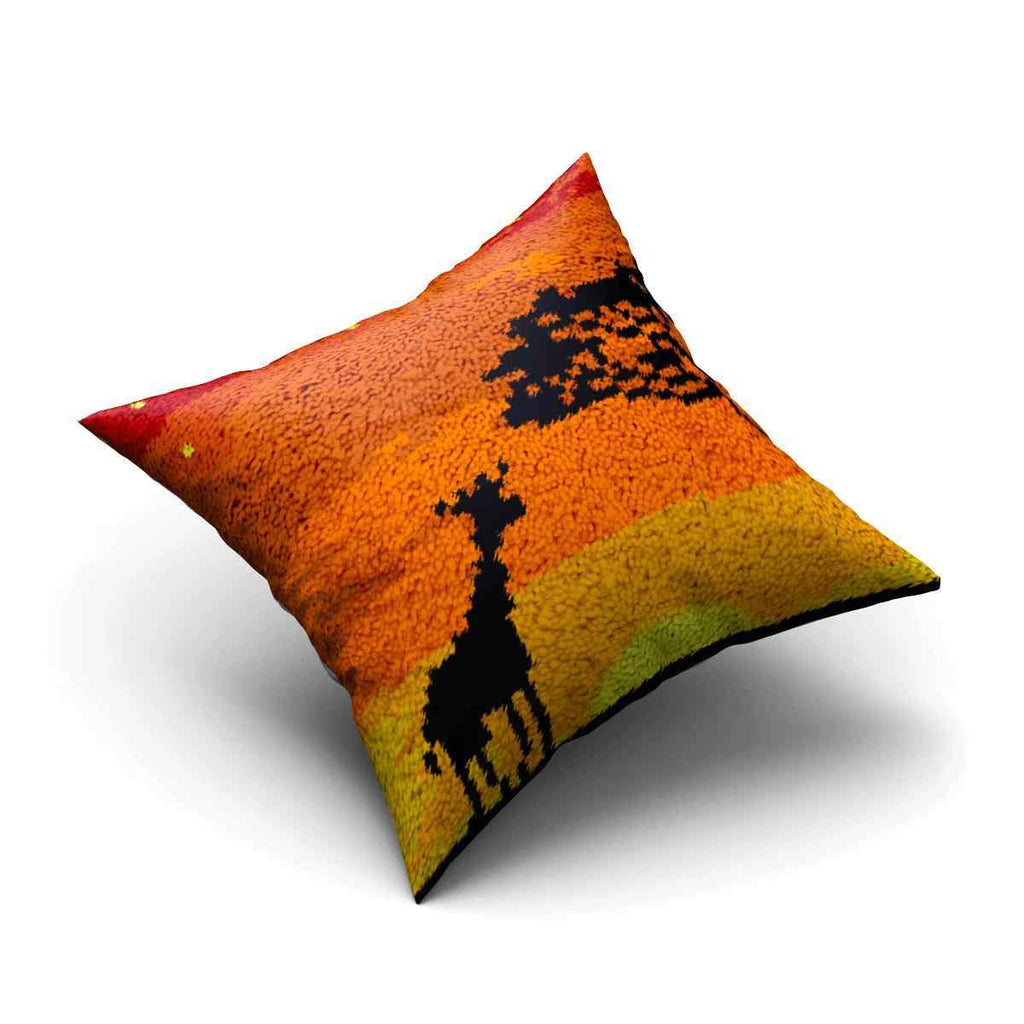Sunset Giraffe Pillowcase - (17x17in - 43x43cm) - DIY Latch Hook Kit