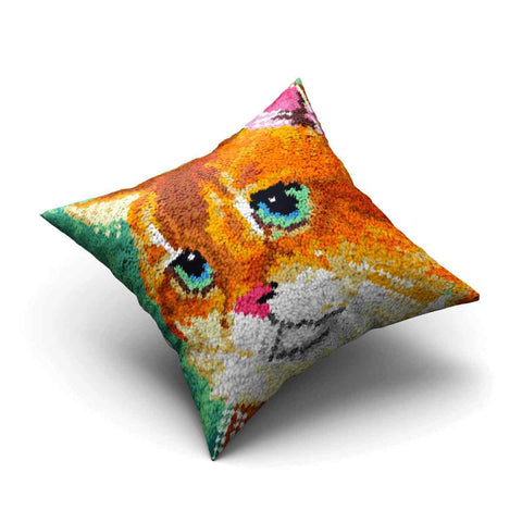 Chubby Kitty Pillowcase - (17x17in - 43x43cm) - DIY Latch Hook Kit