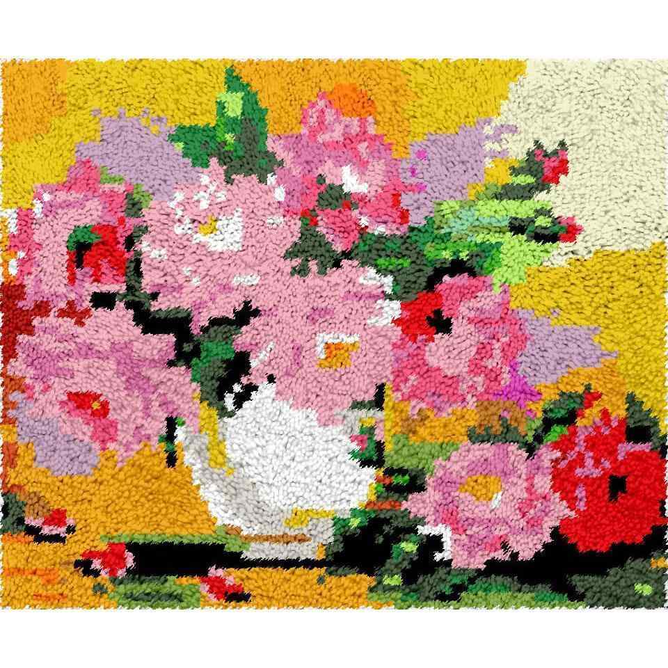 Flower Vase Rug - (16x20in - 40x50cm) - DIY Latch Hook Kit