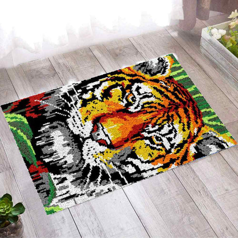 Angry Tiger - (23x33in - 60x85cm) - DIY Latch Hook Kit
