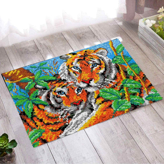 Tiger Parents - (33x23in - 85x60cm) - DIY Latch Hook Kit