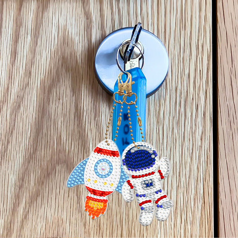Astronaut and Rocket Keychain (5 pack) - Diamond Painting Accessories