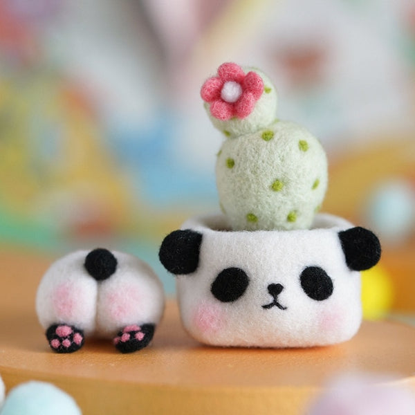 Panda with Plant - DIY Felt Painting Kit
